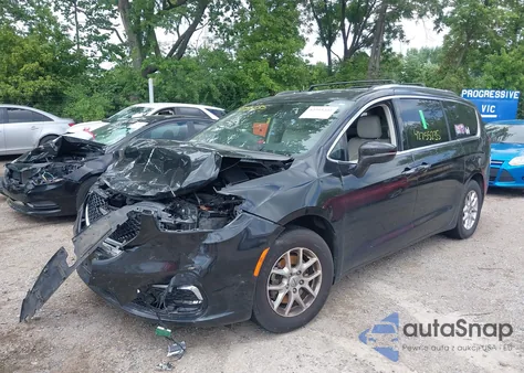 2021 Chrysler Pacifica Touring L z USA, uszkodzony, nr VIN 2C4RC1BG6MR542620